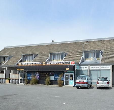 Darfield Hotel Екстериор снимка
